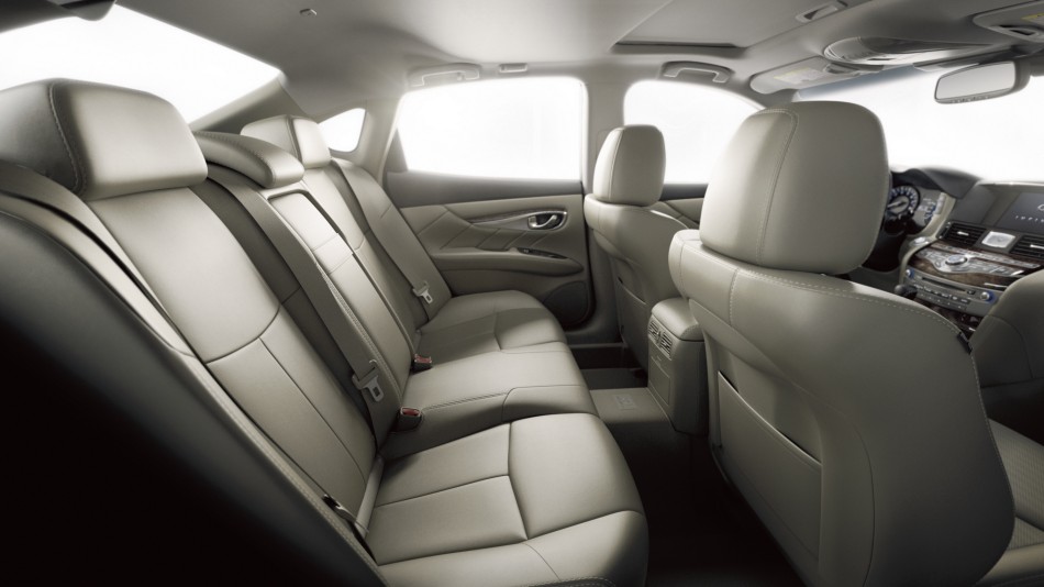 Interior Motives The 2015 Infiniti Q70 Military Autosource