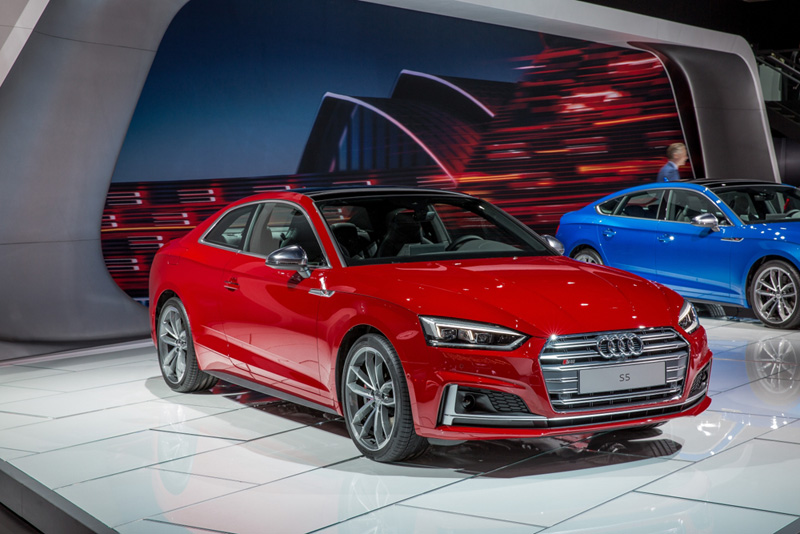 small-261-2018-audi-s5-coupe