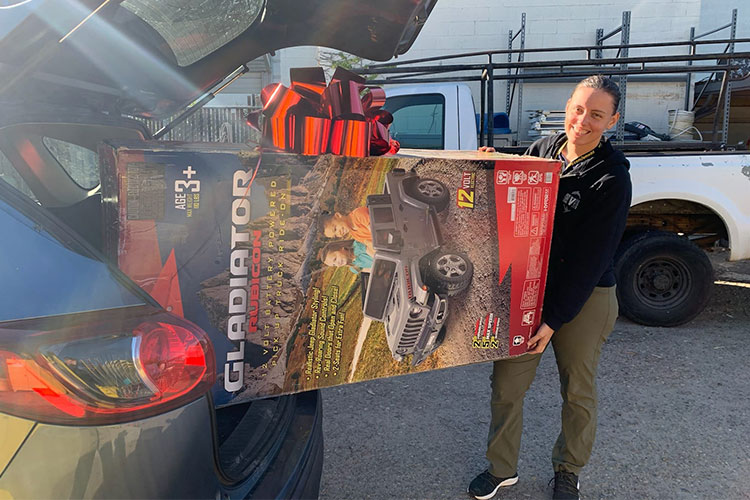 Jeep Gladiator Ride On Winner Anne