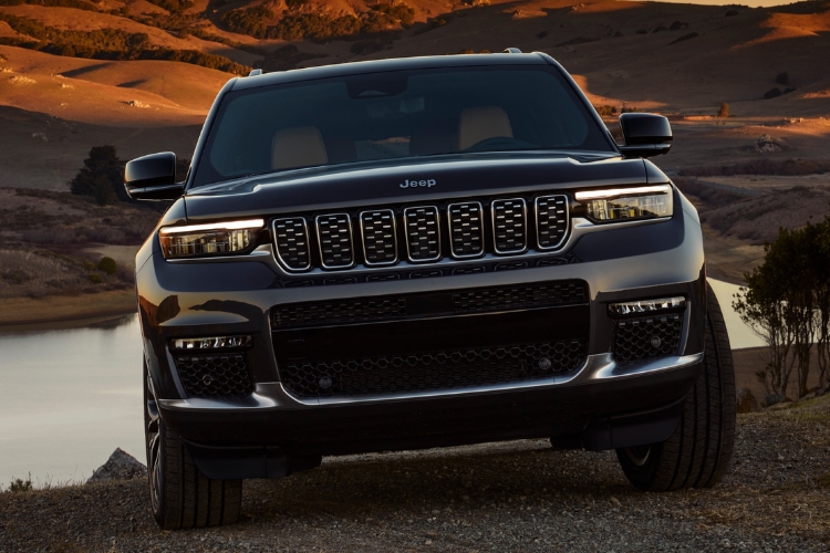 Jeep Grand Cherokee L front