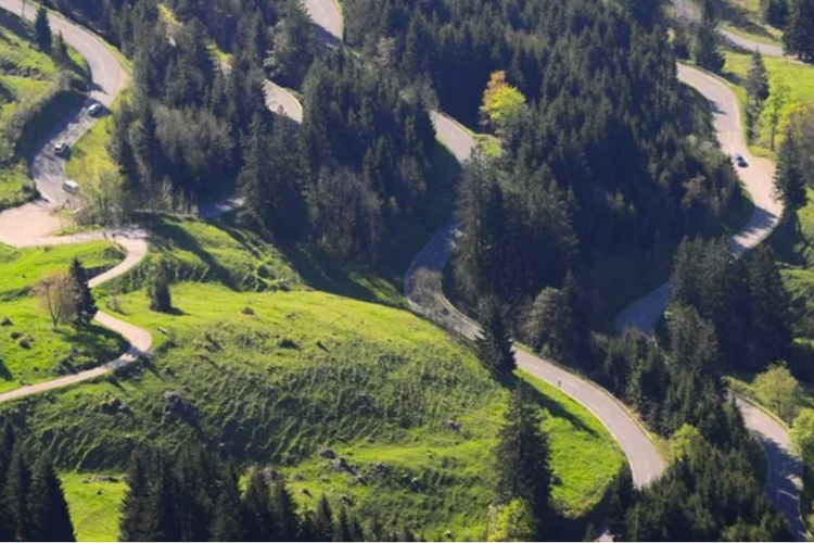 Alpine Road Road Trip in Germany