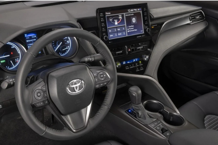 2024 Toyota Camry SE Interior